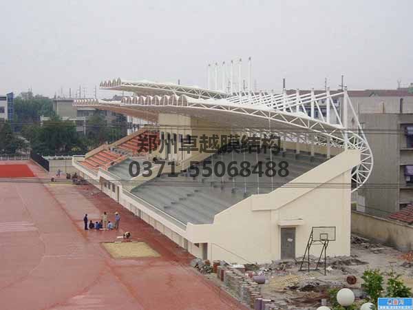 體育場(chǎng)/操場(chǎng)看臺膜結構看臺實(shí)例一
