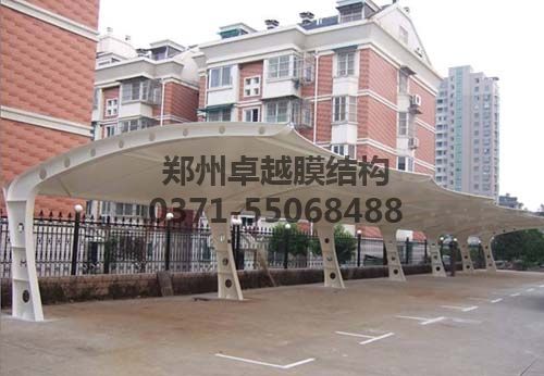 某小區7字型膜結構車(chē)棚