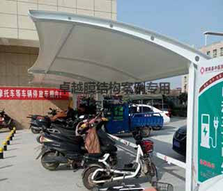 原陽(yáng)縣中醫院膜結構車(chē)棚