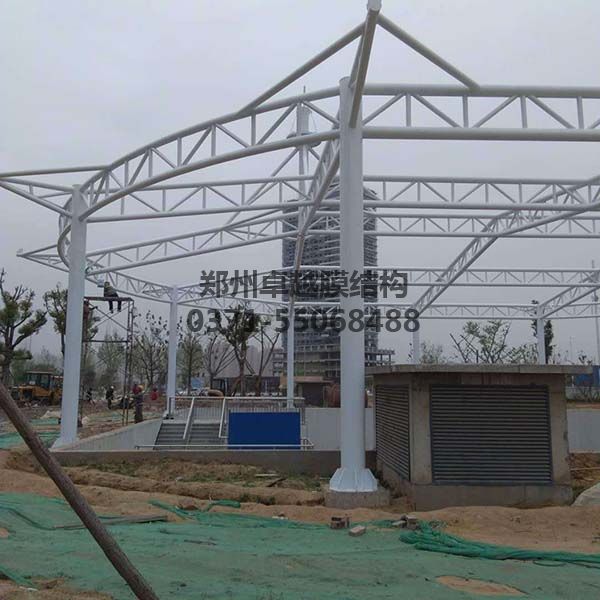 新鄭中興廣場(chǎng)膜結構景觀(guān)鋼結構細節