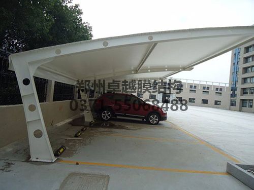 某小區7字型膜結構車(chē)棚