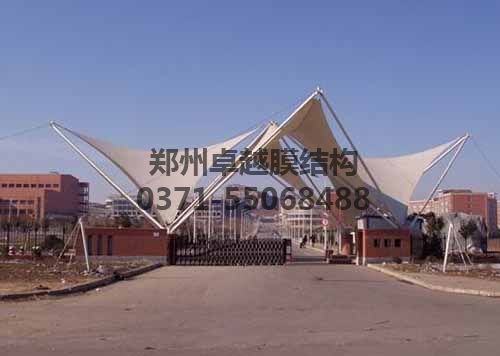 大門(mén)出入口膜結構