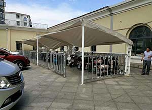 <font color='red'>膜結構車(chē)棚</font>積水的原因以及排水的重要性