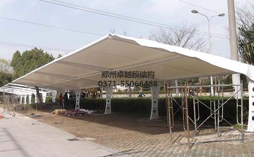 更換膜結構車(chē)棚膜單元