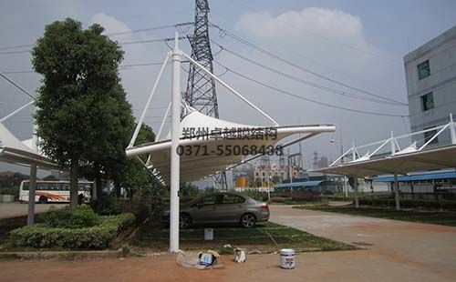 鄭州花寨公交站膜結構車(chē)棚