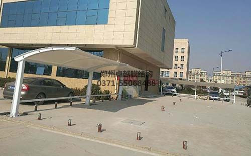 新鄉原陽(yáng)縣中醫院膜結構車(chē)棚