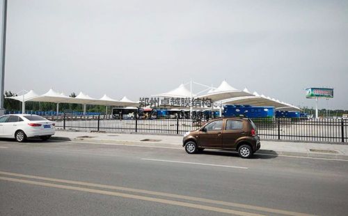 新鄉高鐵東站公交場(chǎng)膜結構車(chē)棚