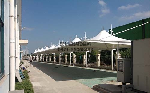 信陽(yáng)升華化工科技有限公司膜結構車(chē)棚