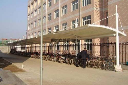 漯河久天市場(chǎng)膜結構車(chē)棚