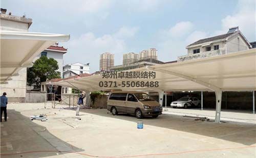 漯河衛生學(xué)校膜結構車(chē)棚