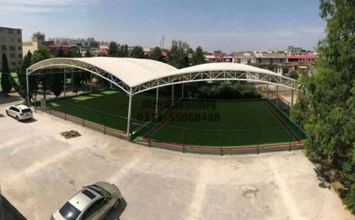 門(mén)球場(chǎng)膜結構頂棚/罩棚整體實(shí)拍圖