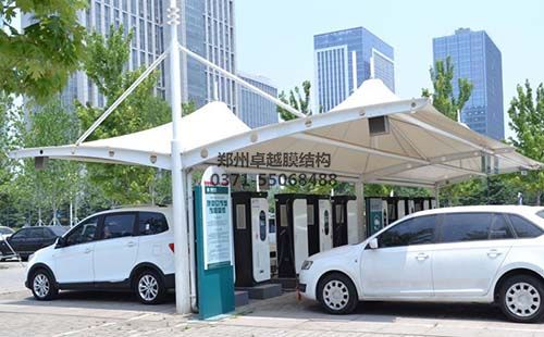 運城農業(yè)會(huì )展中心膜結構車(chē)棚