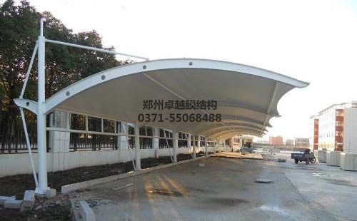 長(cháng)治第人民醫院膜結構車(chē)棚
