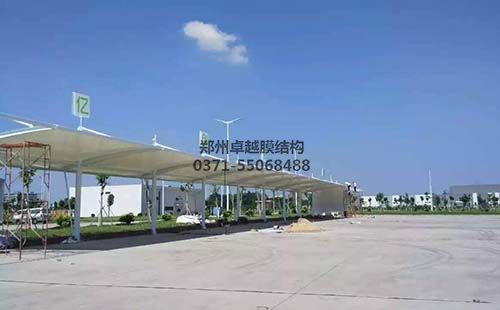 長(cháng)治太行歡樂(lè )谷膜結構車(chē)棚