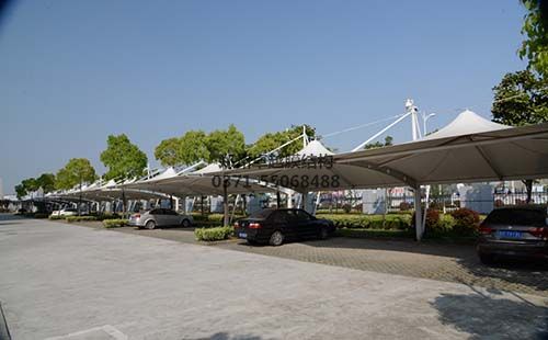 忻州機械公司膜結構車(chē)棚