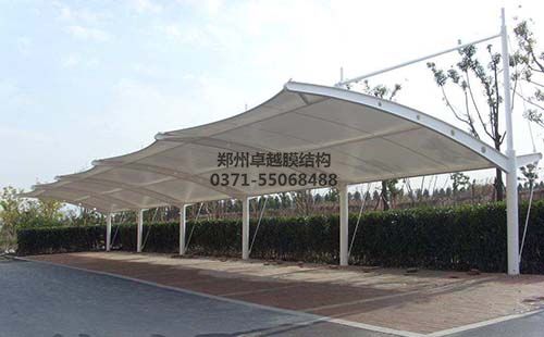 陽(yáng)泉豐澤園膜結構車(chē)棚