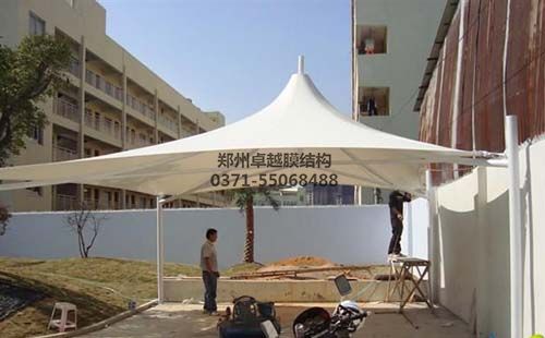 呂梁迎賓盛苑膜結構車(chē)棚