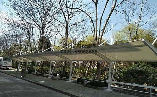 呂梁濱江花園膜結構車(chē)棚
