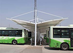 臨汾<font color='red'>膜結構車(chē)棚</font>【廠(chǎng)家案例】臨汾膜結構停車(chē)棚,張拉膜車(chē)棚