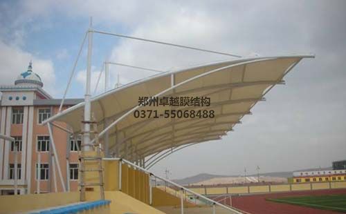 某學(xué)校膜結構看臺