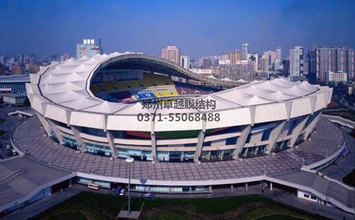 大型膜結構建筑之上海八萬(wàn)人體育場(chǎng)