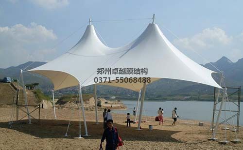 張拉式膜結構景觀(guān)棚