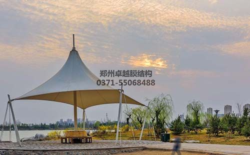 某公園的膜結構景觀(guān)棚