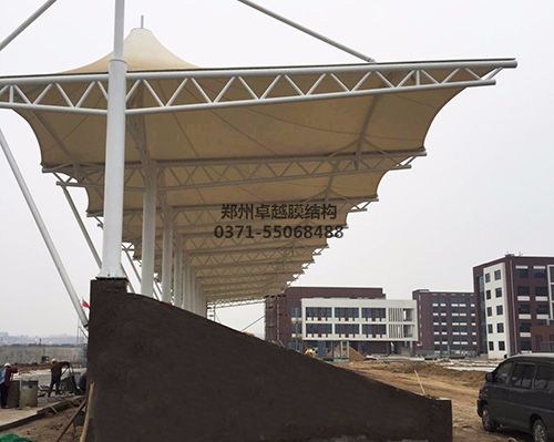 漢中龍崗中學(xué)膜結構看臺