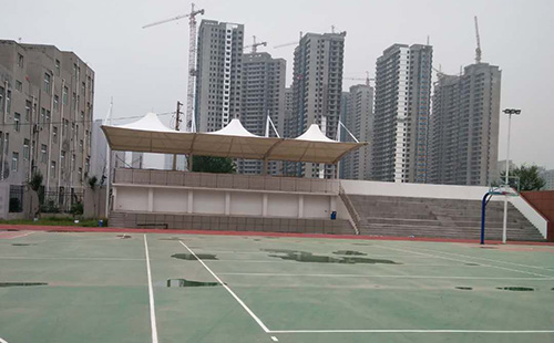 鄭州錦龍小學(xué)膜結構看臺
