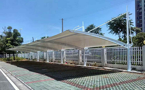 駐馬店難得香食品調料有限公司膜結構車(chē)棚