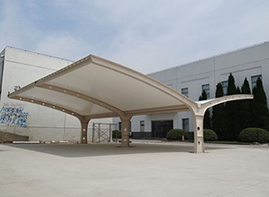 鶴壁<font color='red'>膜結構車(chē)棚</font>【鶴壁水務(wù)集團停車(chē)棚】等案例總結