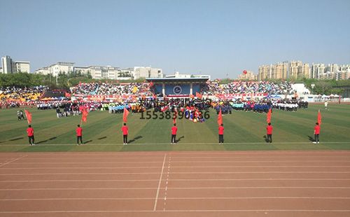 河南城建學(xué)院膜結構看臺現狀