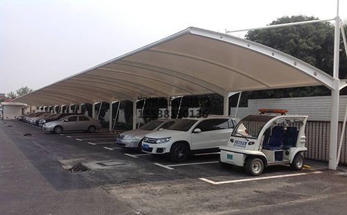 石家莊君樂(lè )寶乳業(yè)車(chē)棚