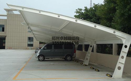 唐山智誠電氣公司汽車(chē)棚