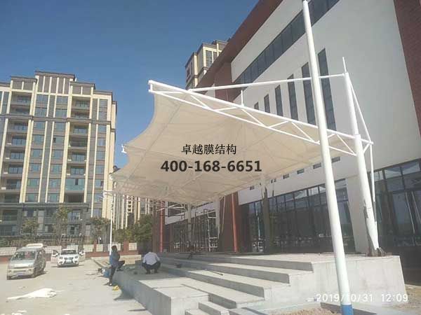 鄭州市中牟白沙鎮金林路小學(xué)<font color='red'>膜結構看臺</font>/罩棚工程動(dòng)態(tài)