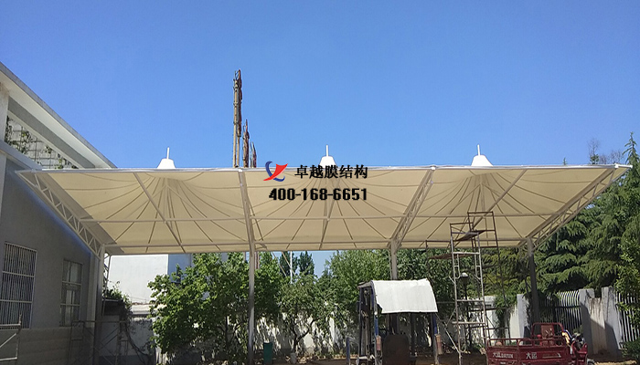 濮陽(yáng)建民食品廠(chǎng)膜結構車(chē)棚工程