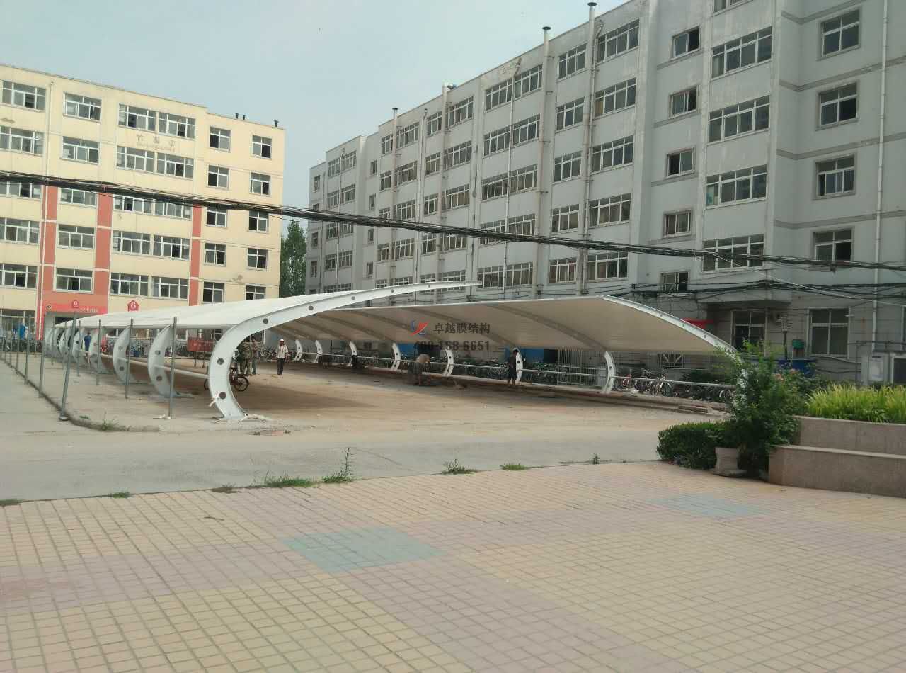 呼倫貝爾<font color='red'>膜結構車(chē)棚</font>【呼倫貝爾城市建設投資（集團）有限責任公司等】設計施工案例
