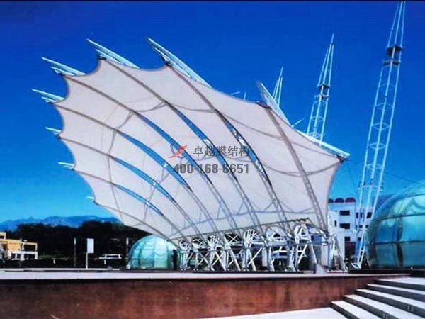 克拉瑪依<font color='red'>張拉膜結構</font>景觀(guān)小品【案例圖片】