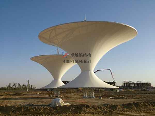青島<font color='red'>張拉膜結構</font>景觀(guān)小品【案例圖片】