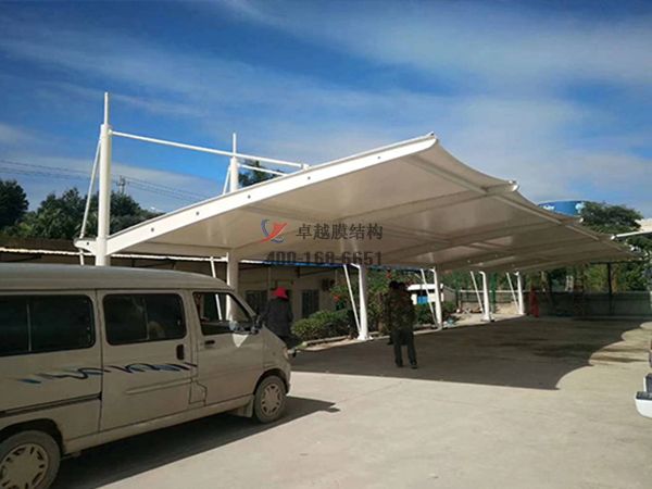 膜結構車(chē)棚