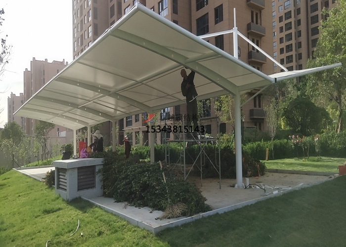 河南新密東城半島小區膜結構車(chē)棚