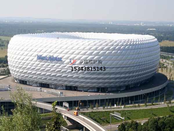 四川<font color='red'>張拉膜結構</font>專(zhuān)業(yè)生產(chǎn)【生產(chǎn)廠(chǎng)家】　　