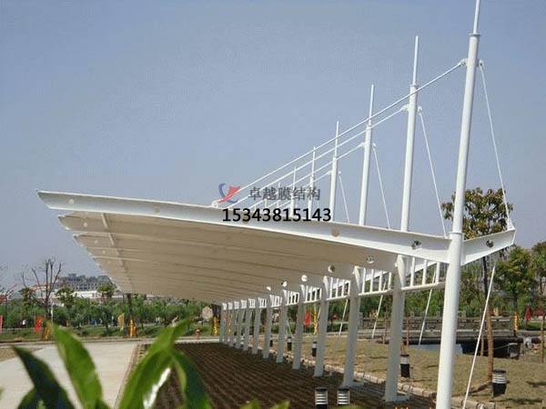 合肥<font color='red'>膜結構車(chē)棚</font>【生產(chǎn)廠(chǎng)家】