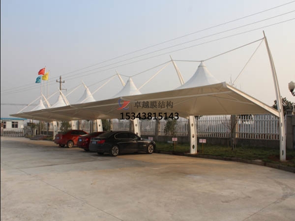 遼寧<font color='red'>膜結構車(chē)棚</font>【設計施工】