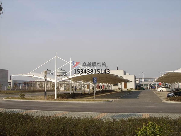 江西<font color='red'>膜結構車(chē)棚</font>【設計施工】
