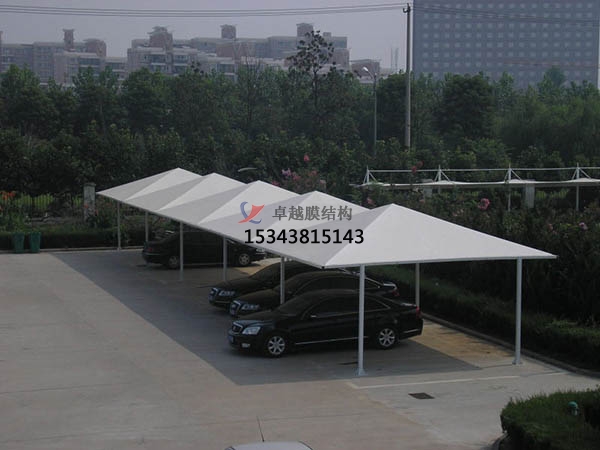 深圳<font color='red'>膜結構車(chē)棚</font>【設計施工】