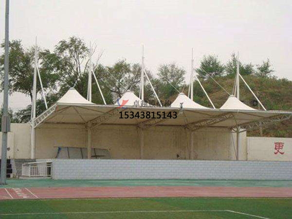 枝江<font color='red'>膜結構看臺</font>雨棚設計生產(chǎn)安裝