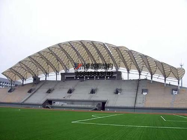 古浪<font color='red'>膜結構看臺</font>雨棚生產(chǎn)設計安裝