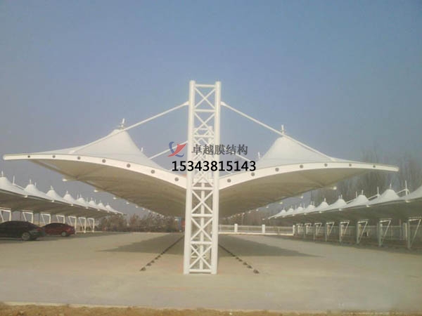 永壽膜結構停車(chē)棚【生產(chǎn)銷(xiāo)售】遮陽(yáng)棚雨棚