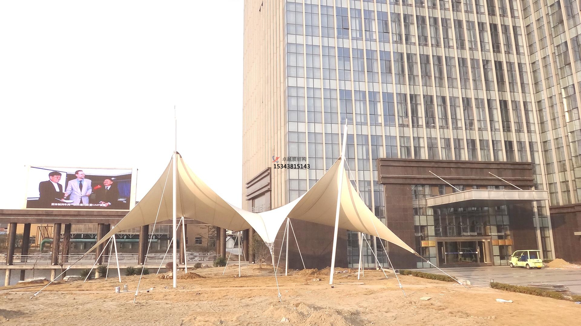 洪湖<font color='red'>膜結構景觀(guān)</font>【張拉膜景觀(guān)】?jì)?yōu)惠促銷(xiāo)